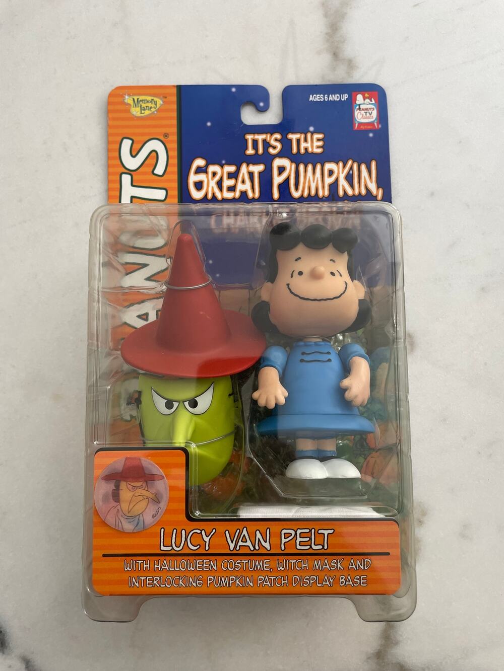 NWT Peanuts, Charlie Brown, It's the Great Pumpkin, Lucy Van Pelt